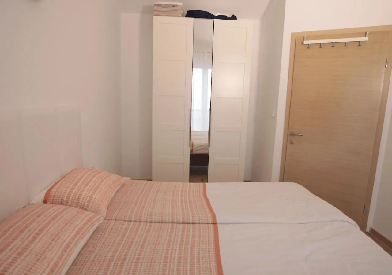 Anai Jadranovo Apartment Croatia