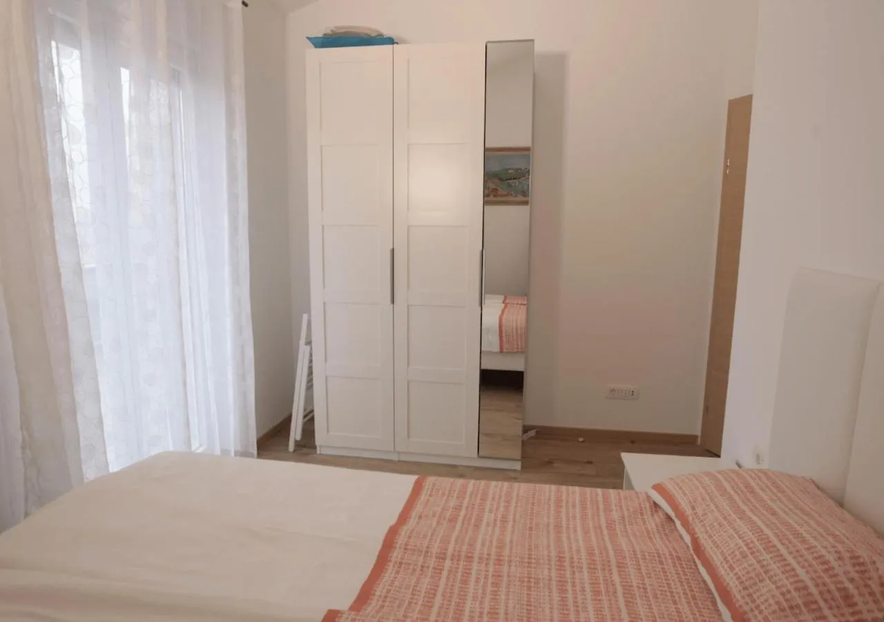 Anai Jadranovo Apartment